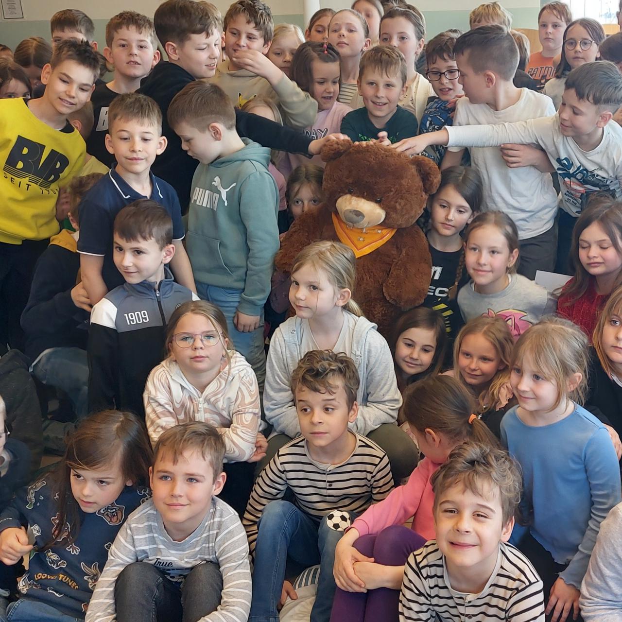 Maskottchen Bruno in der VS